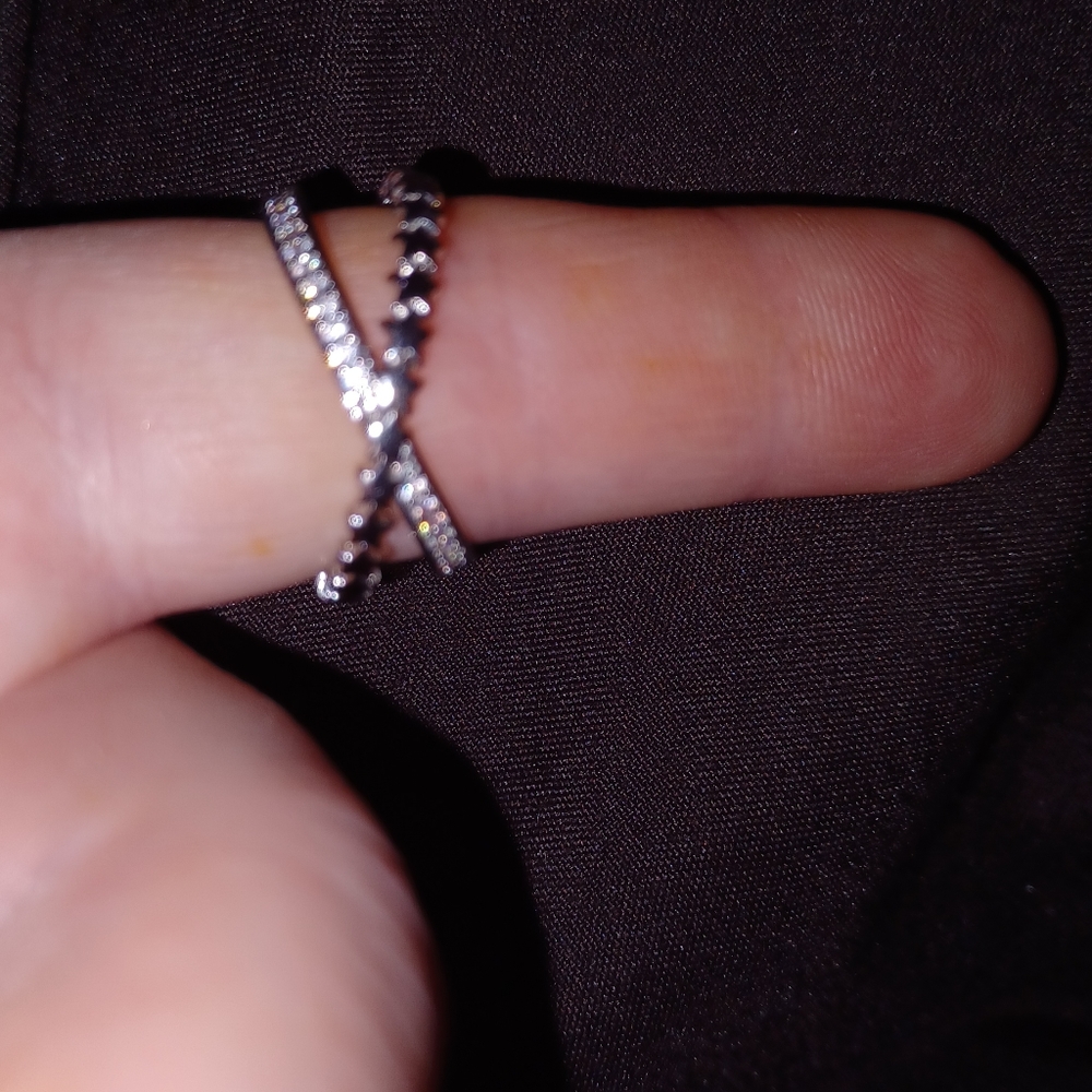 Pretty ring size 8